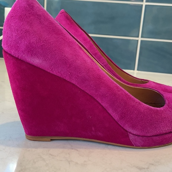 Aldo magenta suede wedges - Picture 4 of 5